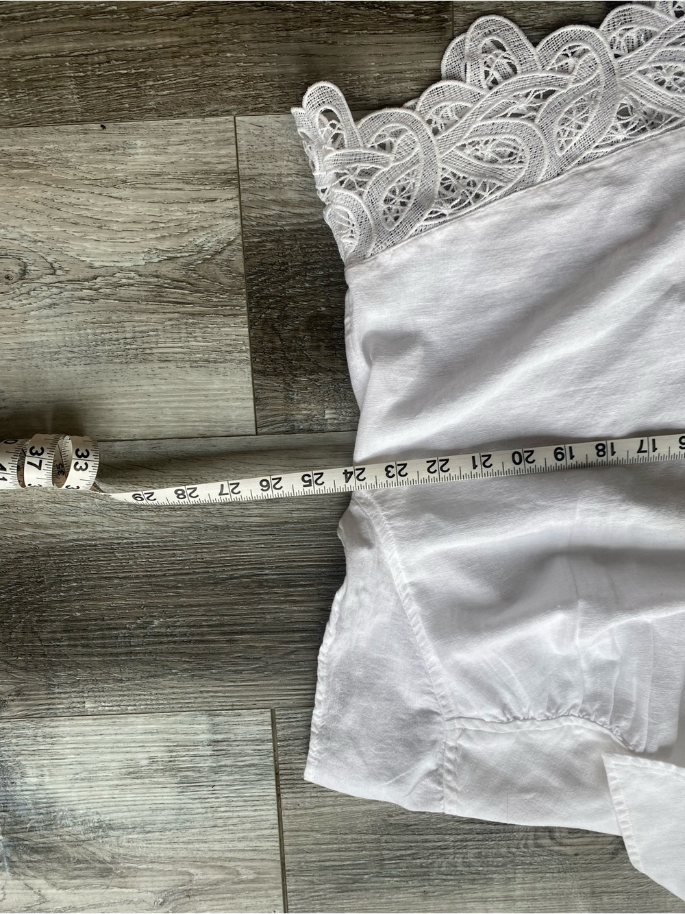 Oversized White Button-Up Top with Lace Hem Cotton Linen Blend short sleeved - Picture 6 of 8